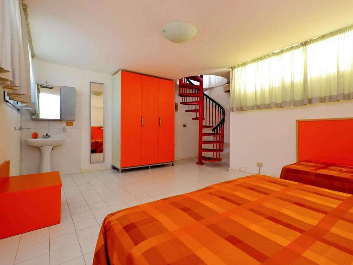 Apartment Parco Hemingway-3 By Interhome Lignano Sabbiadoro Dış mekan fotoğraf